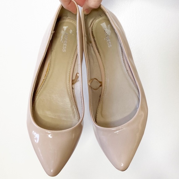 Express Pointed Toe Nude Flats - Picture 2 of 6